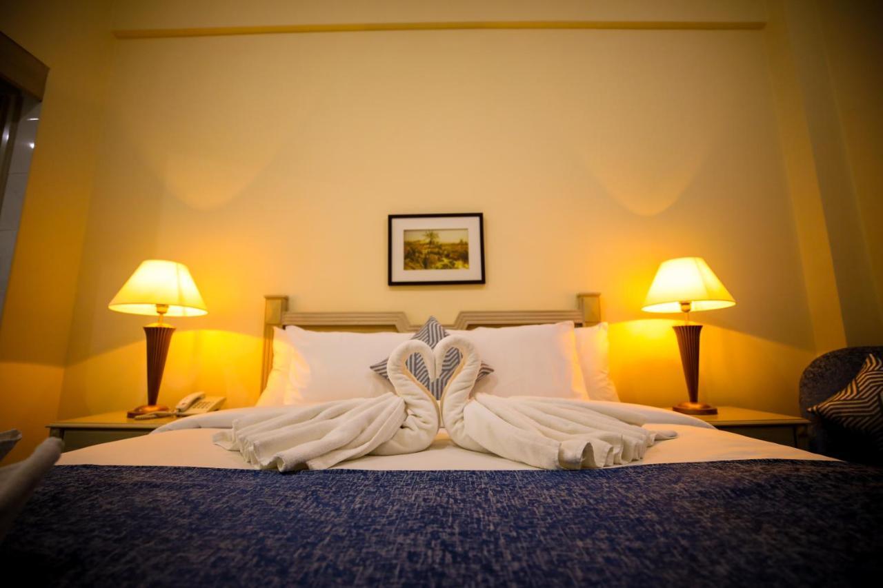 Green House Hotel Suites & Apartment Дубай Екстериор снимка