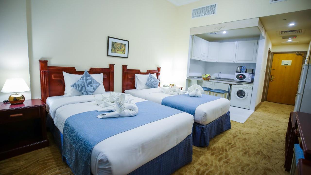 Green House Hotel Suites & Apartment Дубай Екстериор снимка