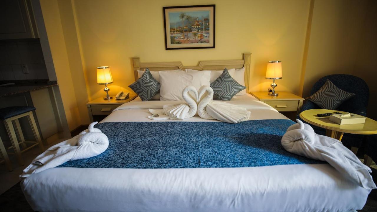 Green House Hotel Suites & Apartment Дубай Екстериор снимка