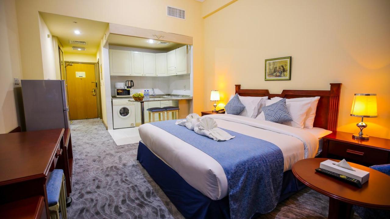 Green House Hotel Suites & Apartment Дубай Екстериор снимка